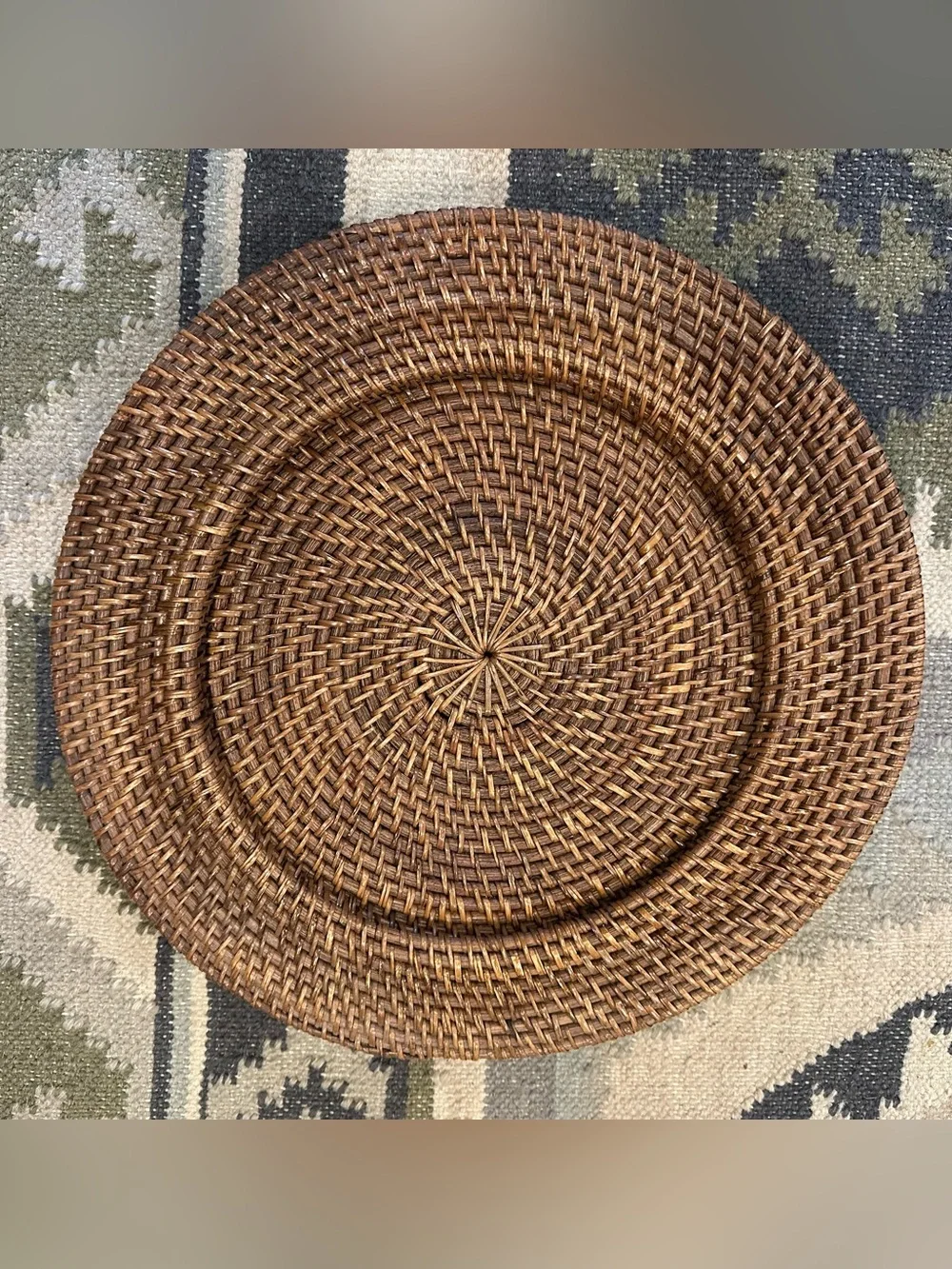 Set of 2 Hand Woven Rattan Charger Plates Natural Wicker Boho Table Decor 13”